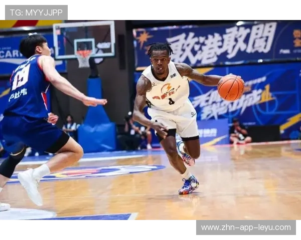 超级新秀爆发夜:单场得分榜被重新定义!description:当年轻球员点燃赛场,他们不仅书写了属于自己的传奇,更彻底改变了我们对得分天赋的认知。这场超级新秀的爆发夜,是否真正开启了篮球新时代?不容错过的精彩细节,尽在本文深度解读!keywords:超级新秀、单场得分、篮球革命、爆发夜、得分榜、新星崛起