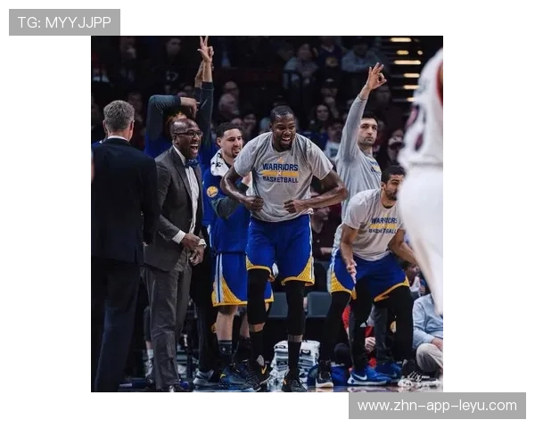 逆境中的“领袖”：伤愈归来的队魂带领球队反弹，逆境者是什么意思